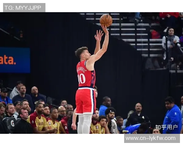 马刺与快船常规赛对决精彩回顾球队表现与战术分析